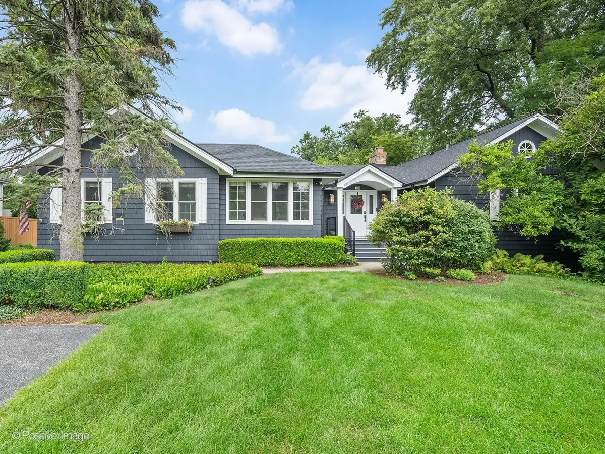 414 Chicago Avenue, Clarendon Hills, IL 60514 - #1