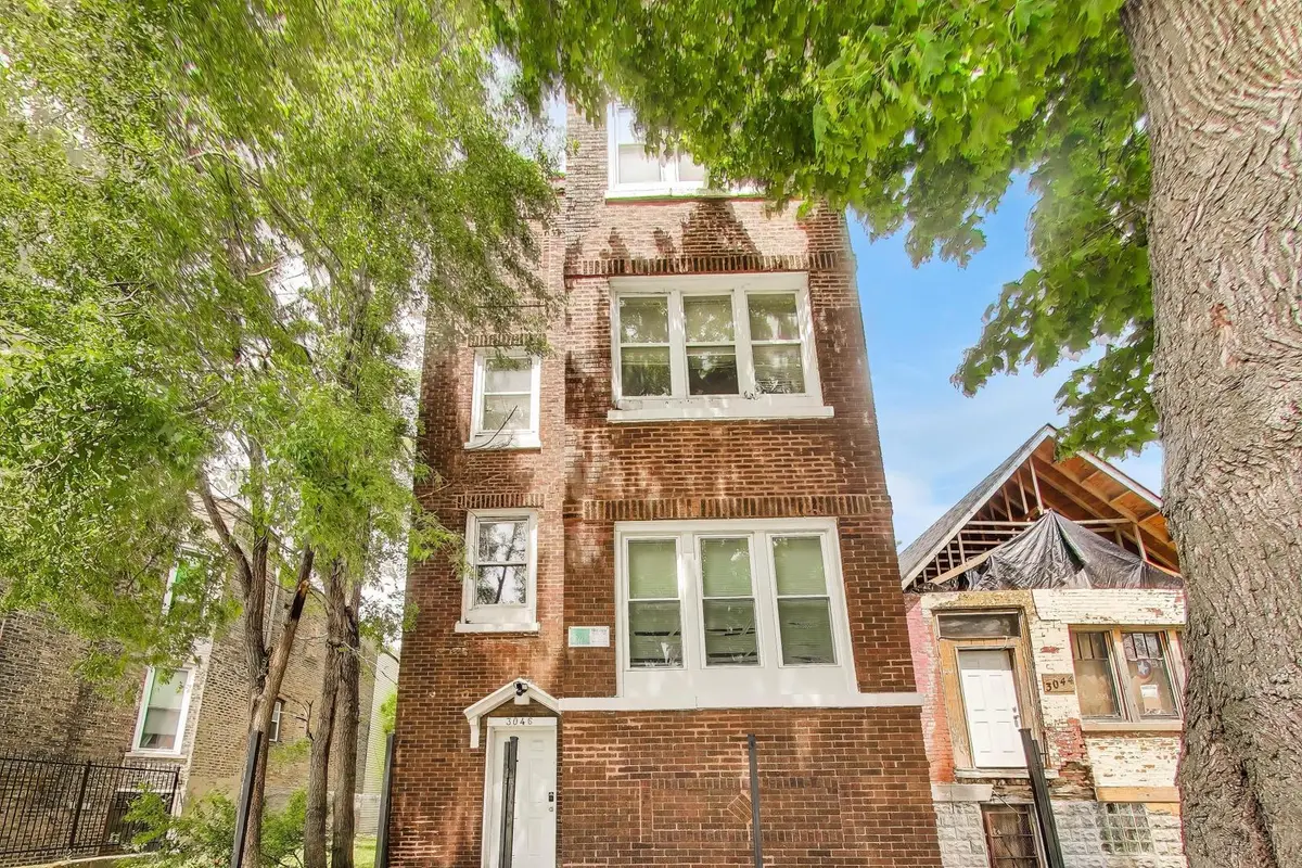 3046 W Polk Street, Chicago, IL 60612 - #1