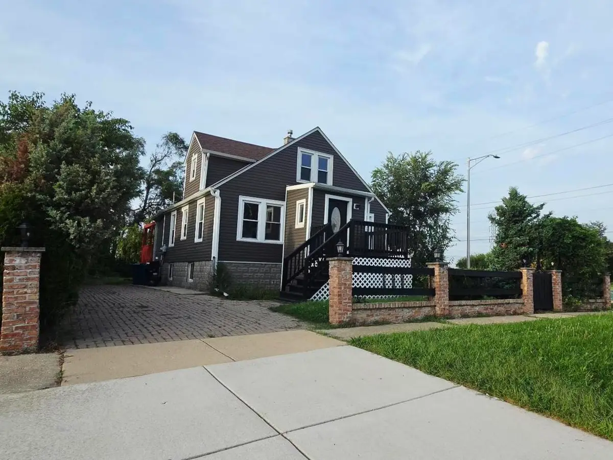 7000 W 71st Place, Chicago, IL 60638 - #1