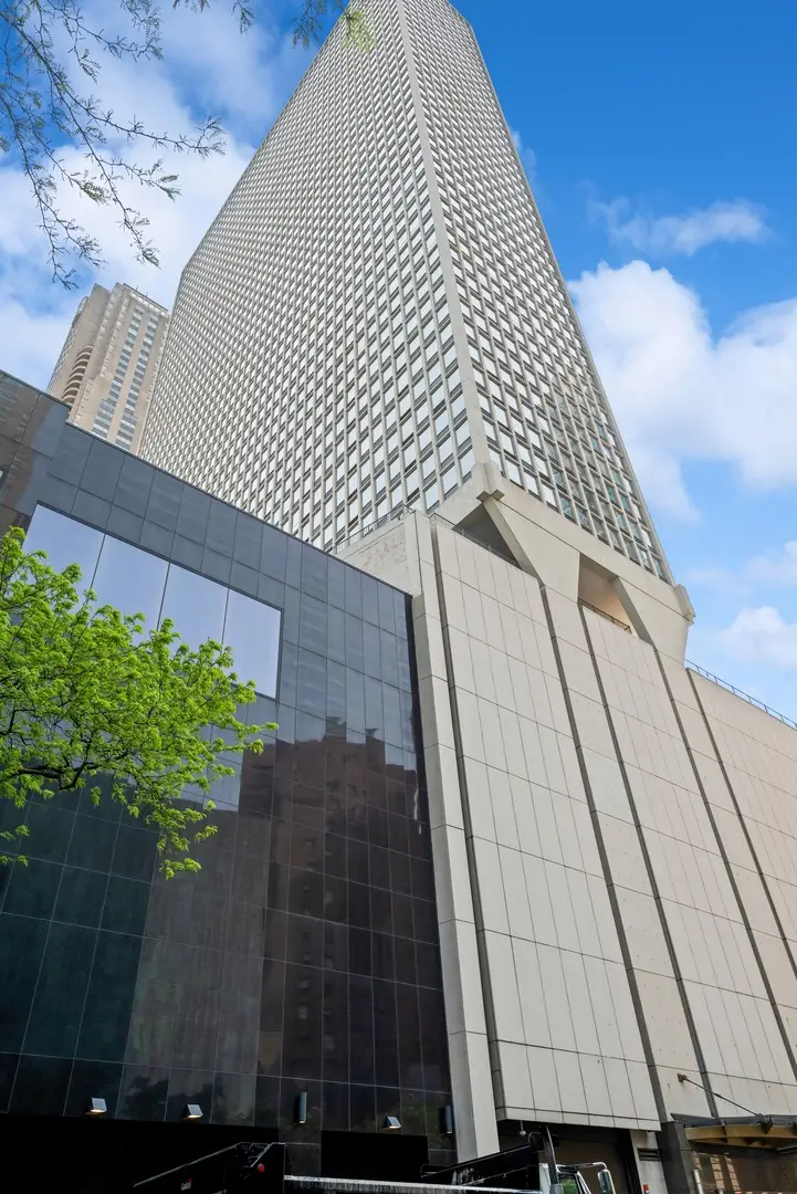 111 E Chestnut Street #56AB, Chicago, IL 60611 - #2