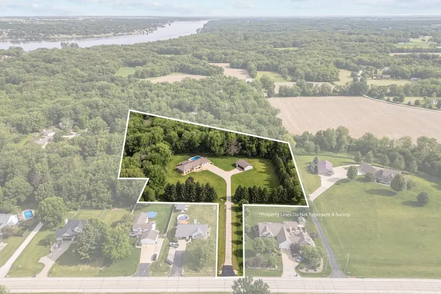 21223 52nd Avenue N, Port Byron, IL 61275 - #3