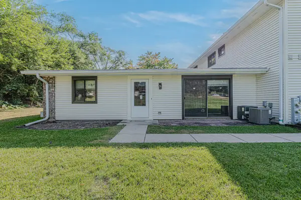 119 Brewster Court, Bloomingdale, IL 60108