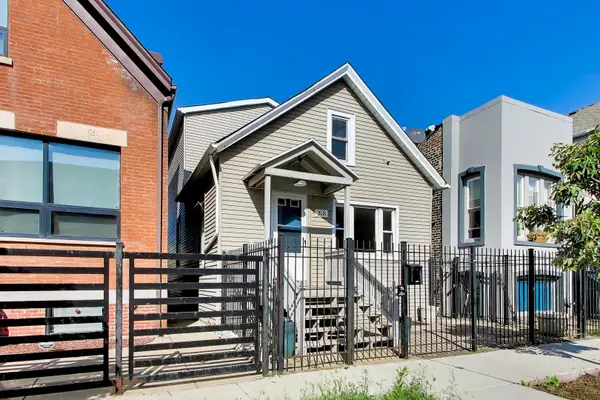2638 W Grand Avenue, Chicago, IL 60612