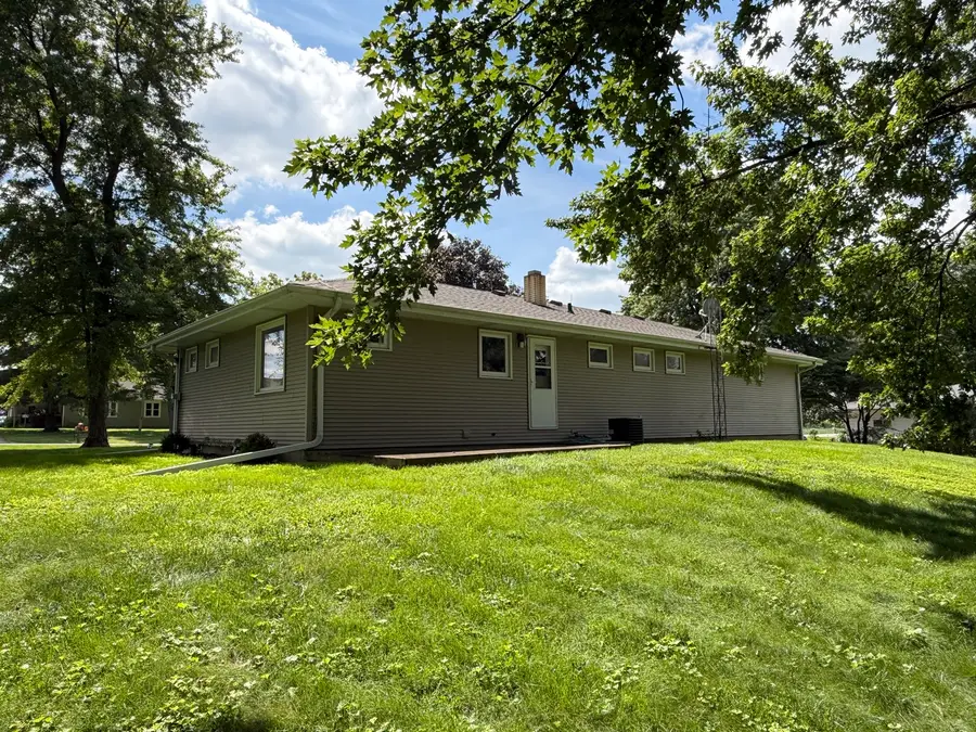 606 W Main Street, Sublette, IL 61367 - #2