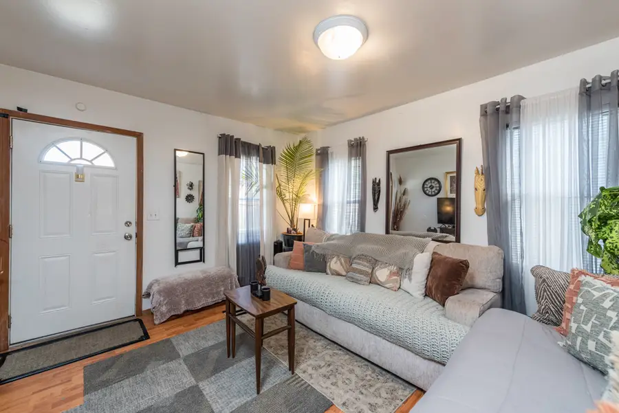 1530 Elizabeth Avenue, North Chicago, IL 60064 - #3