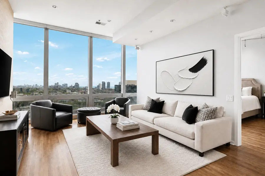 500 W Superior Street #1708, Chicago, IL 60654 - #2