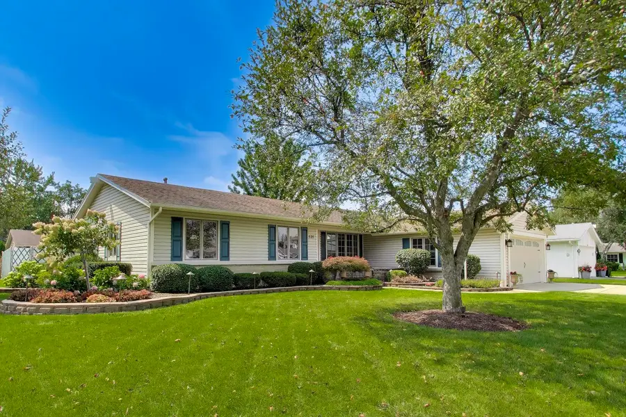 535 N Gateshead, Elk Grove Village, IL 60007 - #3