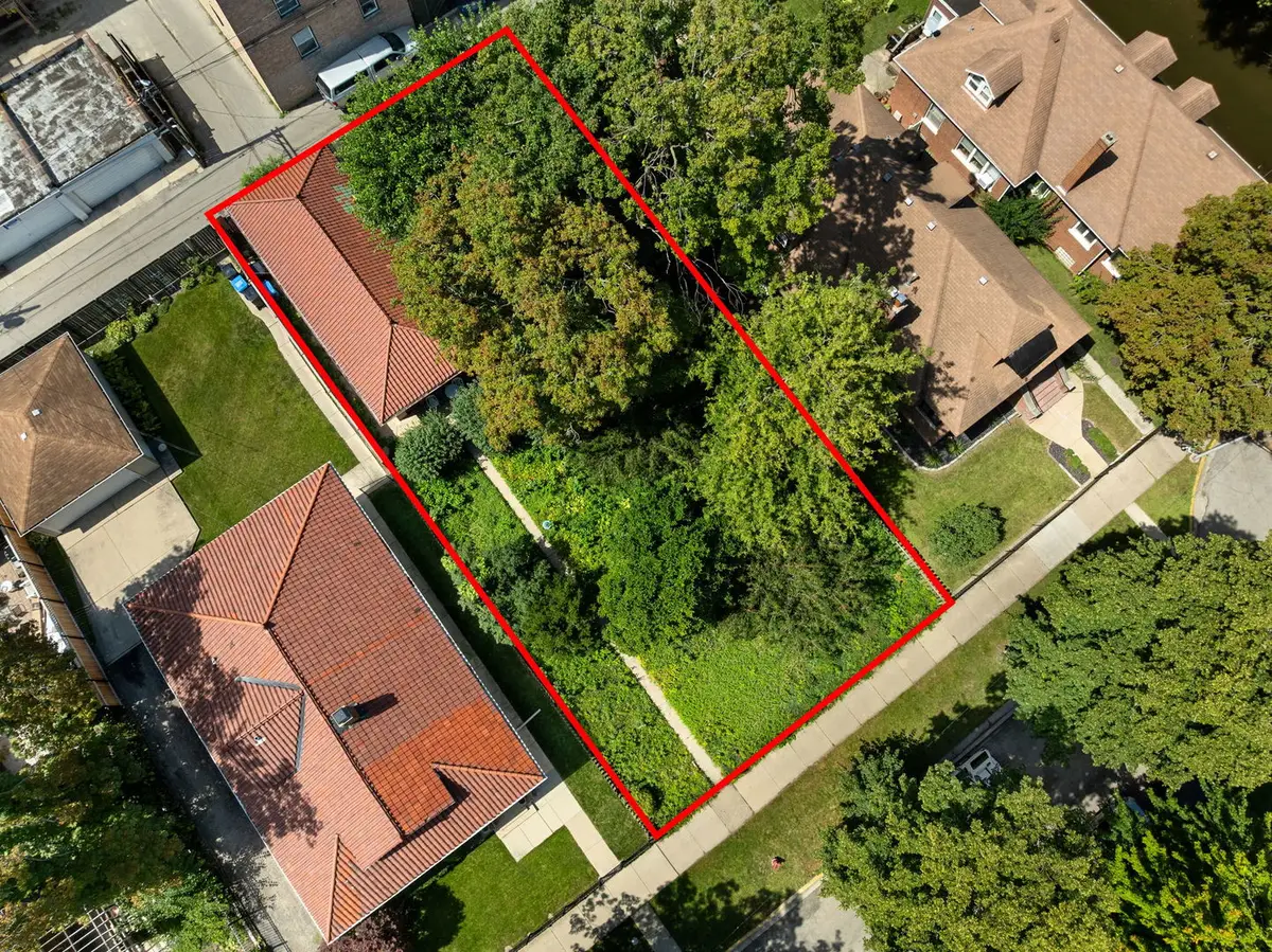 4940 N Bernard Street, Chicago, IL 60625 - #1