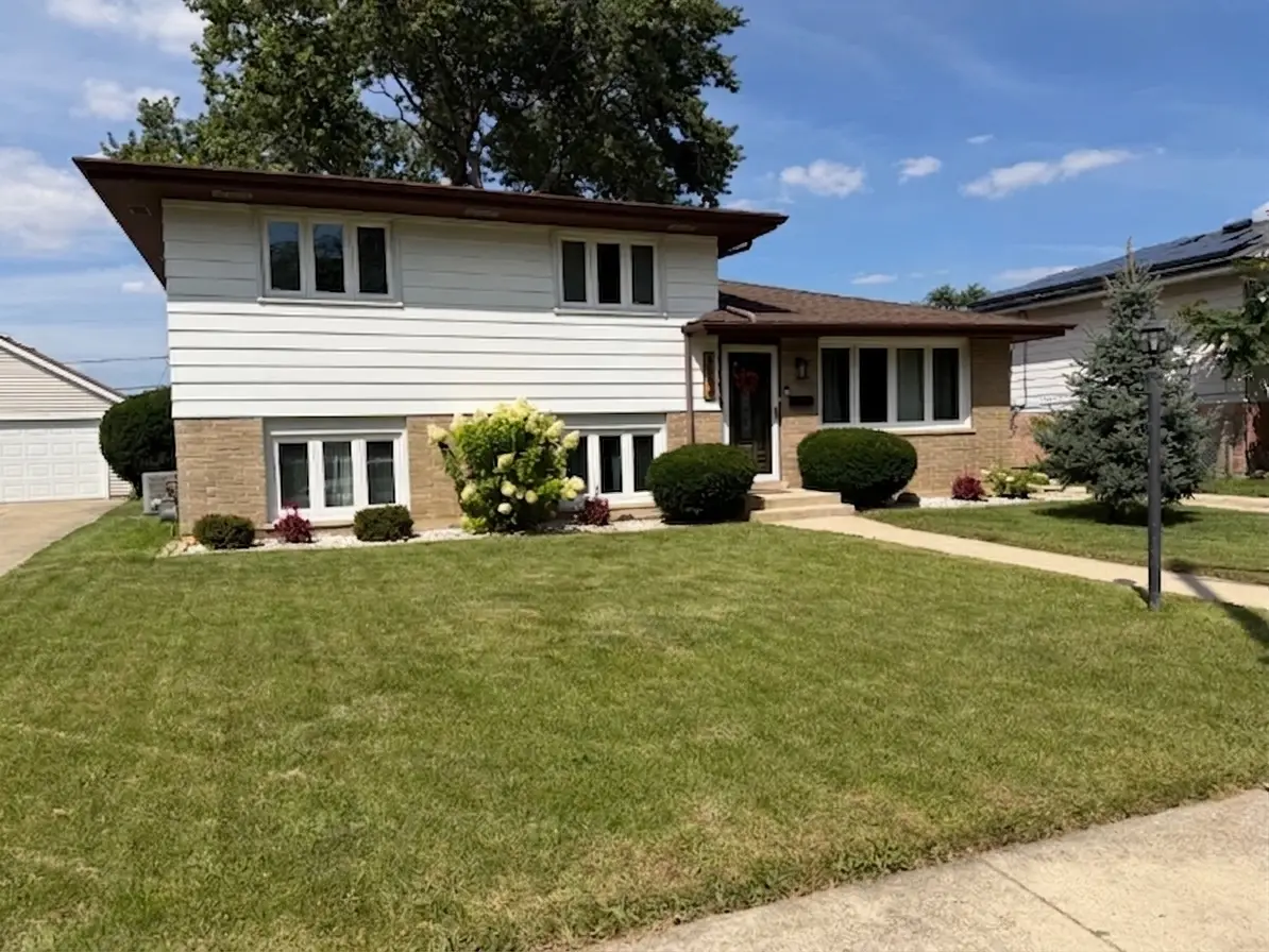 6534 107th Street, Chicago Ridge, IL 60415 - #1