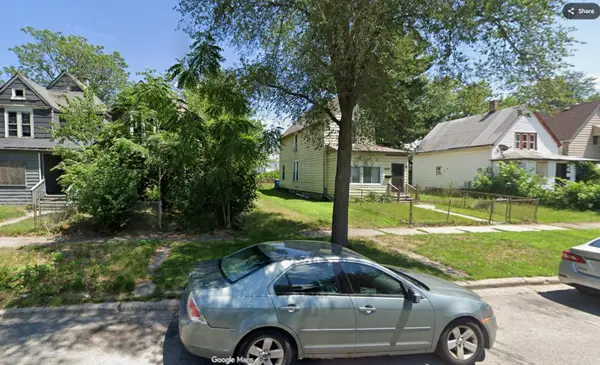 11825 S Lowe Avenue, Chicago, IL 60628