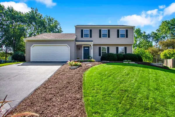 130 Lewis Court, St. Charles, IL 60174