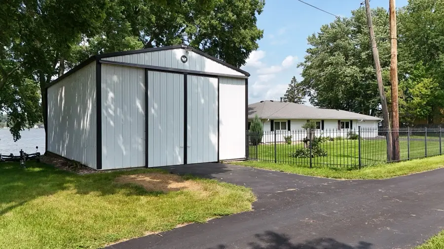 17807 Route 84 Route N, East Moline, IL 61244 - #3