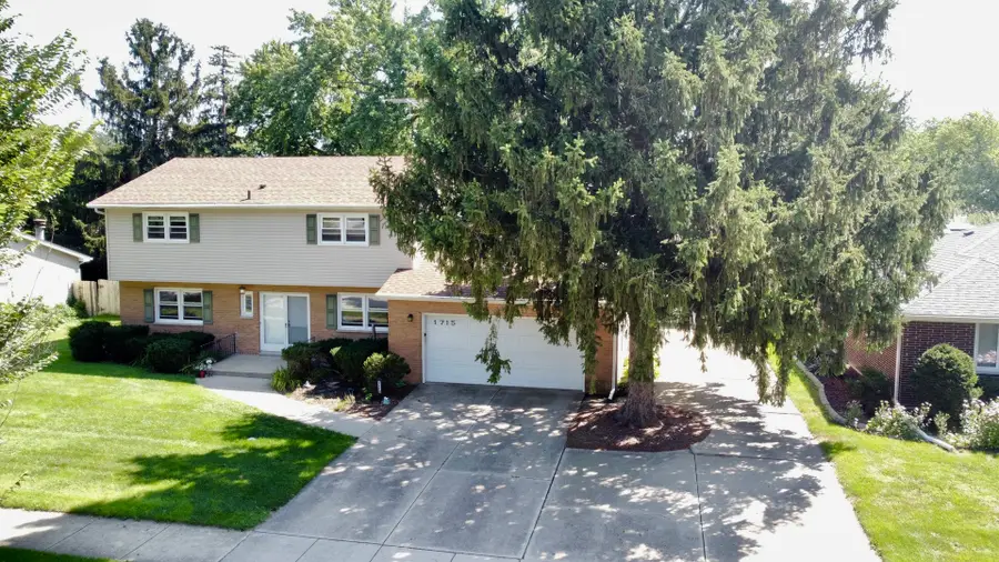 1715 Lily Street, Aurora, IL 60505 - #3