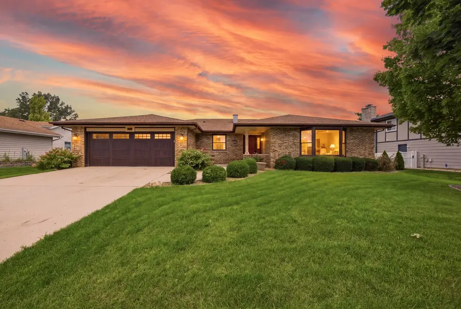 2122 Sherborn Lane, Schaumburg, IL 60193 - #2