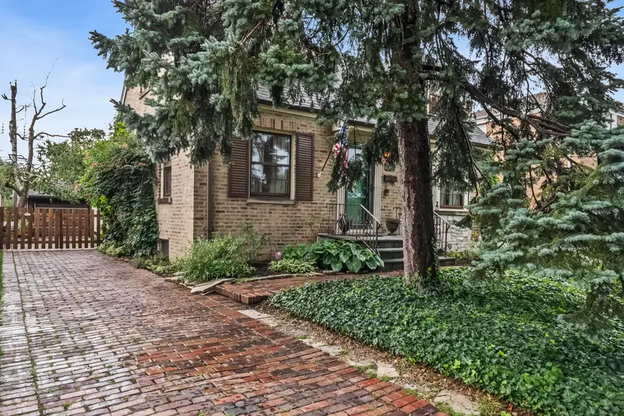 6028 N Oriole Avenue, Chicago, IL 60631 - #2