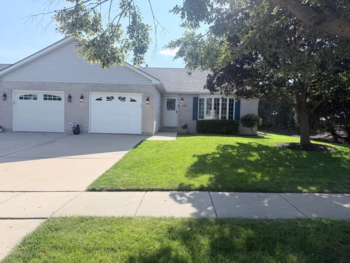 15631 W Waterford Lane, Manhattan, IL 60442 - #1