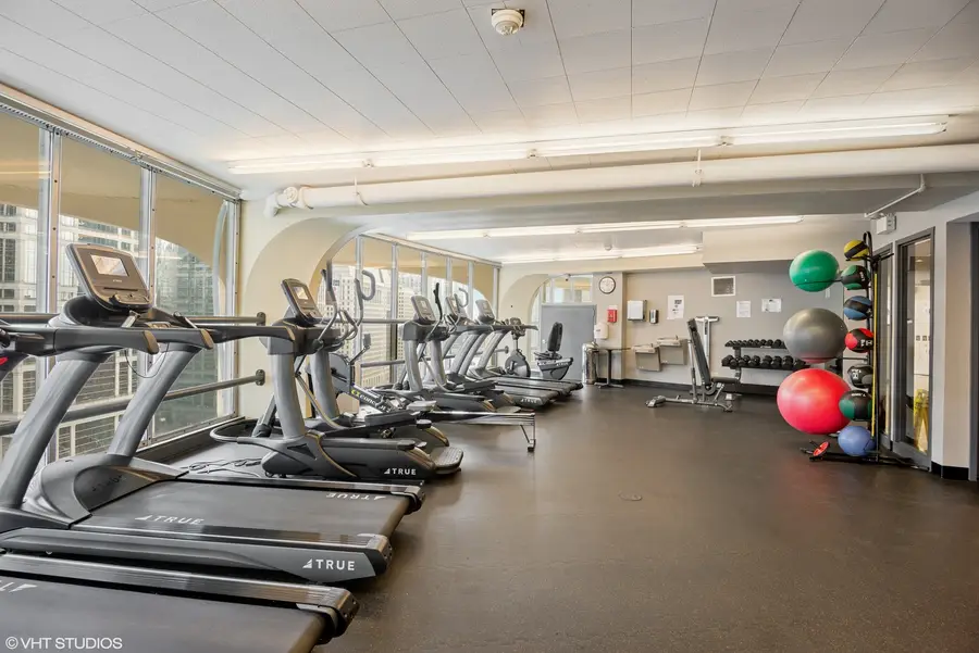 300 N State Street #3728, Chicago, IL 60654 - #2