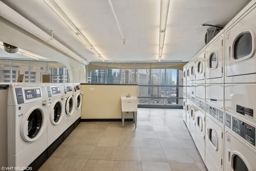 300 N State Street #3728, Chicago, IL 60654 - #3