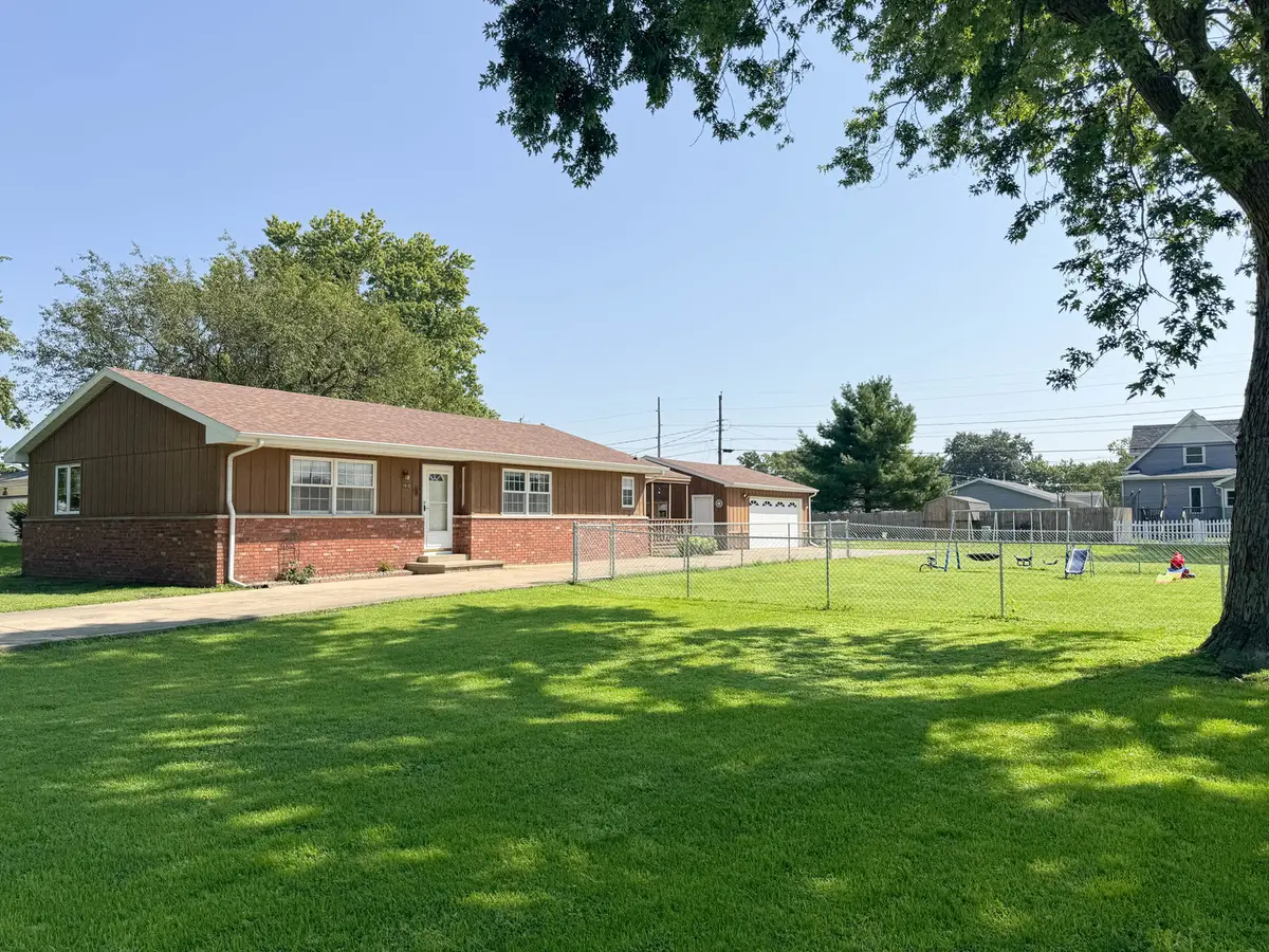 1919 S Jefferson Street, Tilton, IL 61833 - #1
