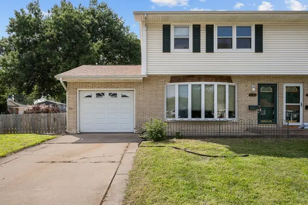 1131 48th Street #16, Moline, IL 61265