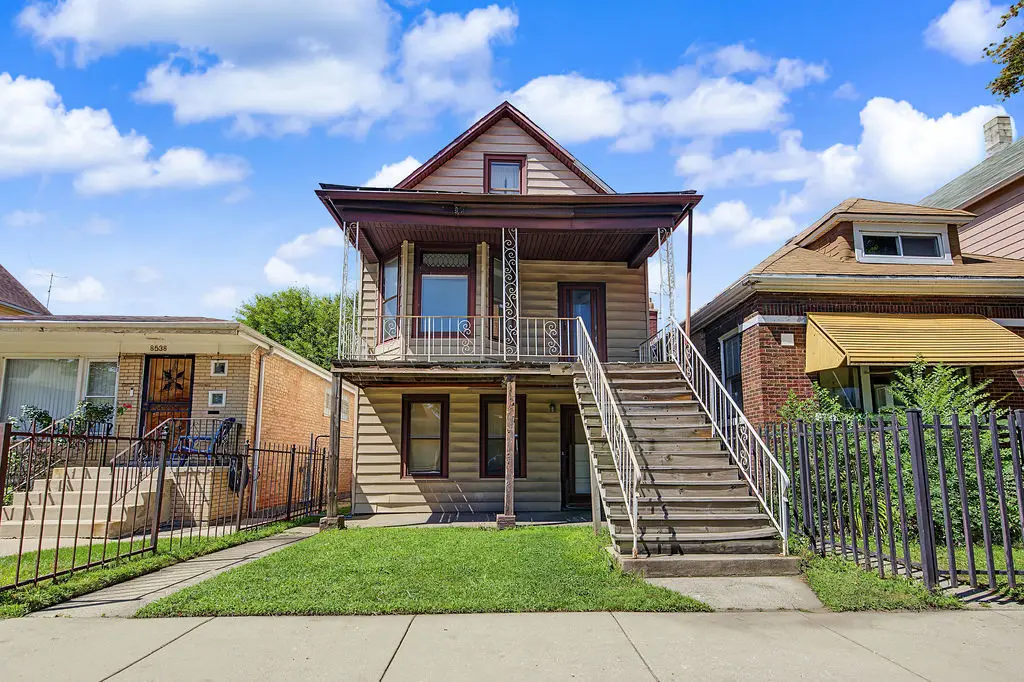 8534 S Muskegon Avenue, Chicago, IL 60617 - #1