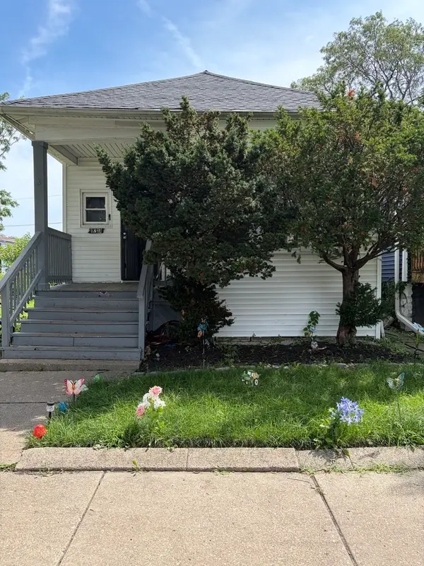 Address Withheld By Seller, Chicago, IL 60620