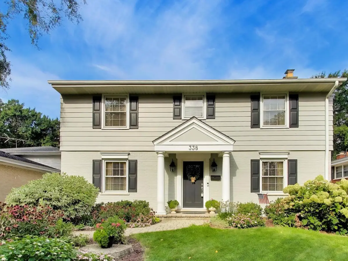 338 S Gibbons Avenue, Arlington Heights, IL 60004 - #1