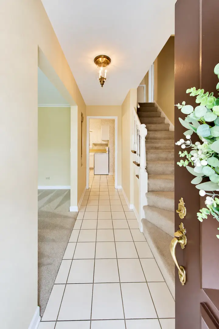 412 S Banbury Road, Arlington Heights, IL 60005 - #3