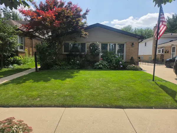 5435 Reba Street, Morton Grove, IL 60053
