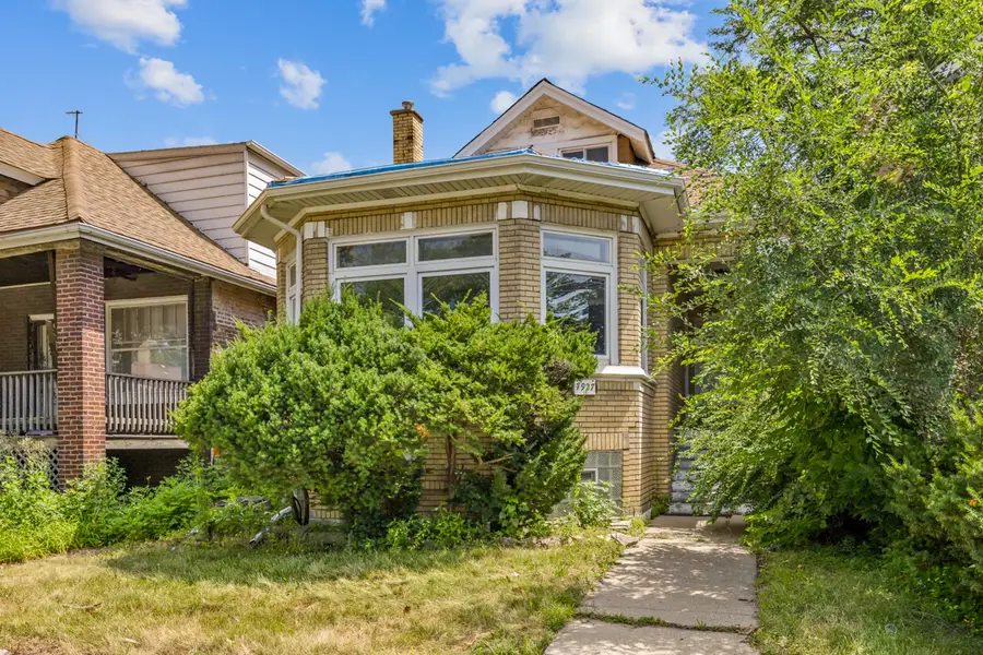 7927 S Ridgeland Avenue, Chicago, IL 60617 - #2
