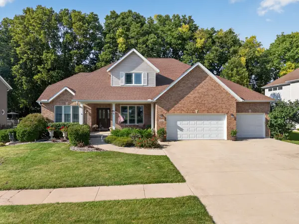 1120 Country Oak Drive, Ottawa, IL 61350