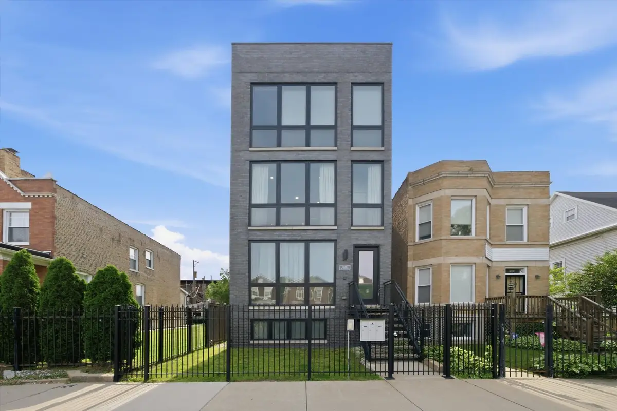 6606 S University Avenue #2, Chicago, IL 60637 - #1