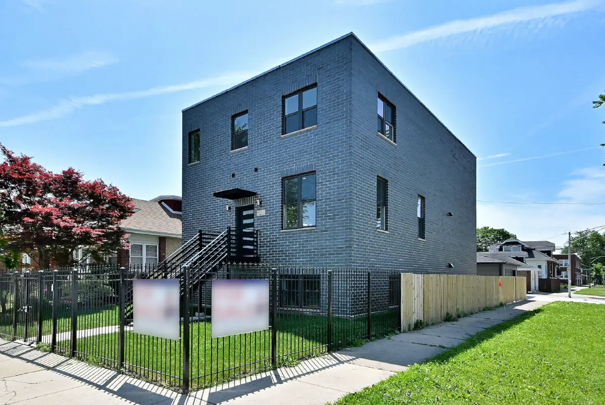 4859 W Hirsch Street, Chicago, IL 60651 - #1