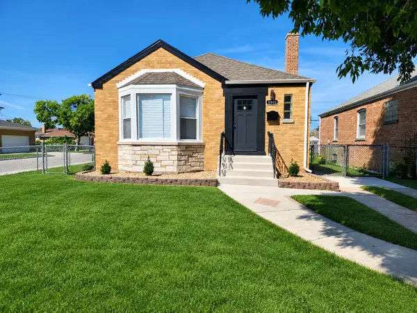 5000 N Nordica Avenue, Chicago, IL 60656