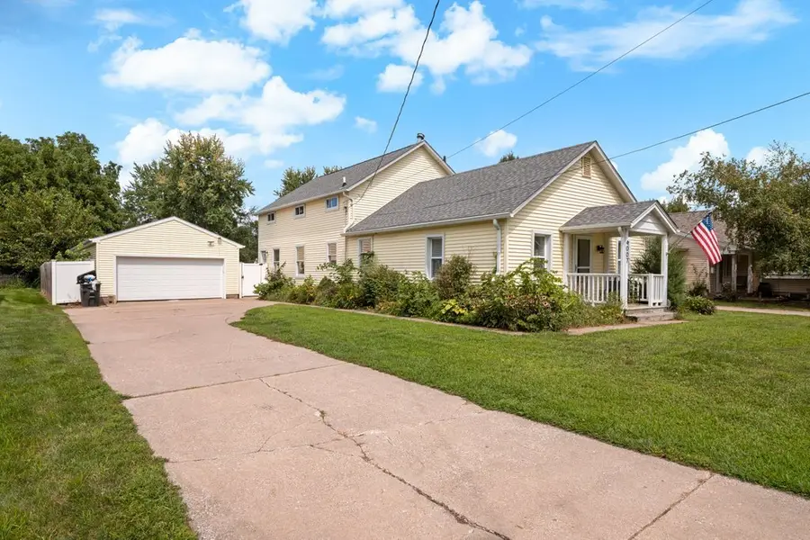 4007 29th Avenue, Rock Island, IL 61201 - #3