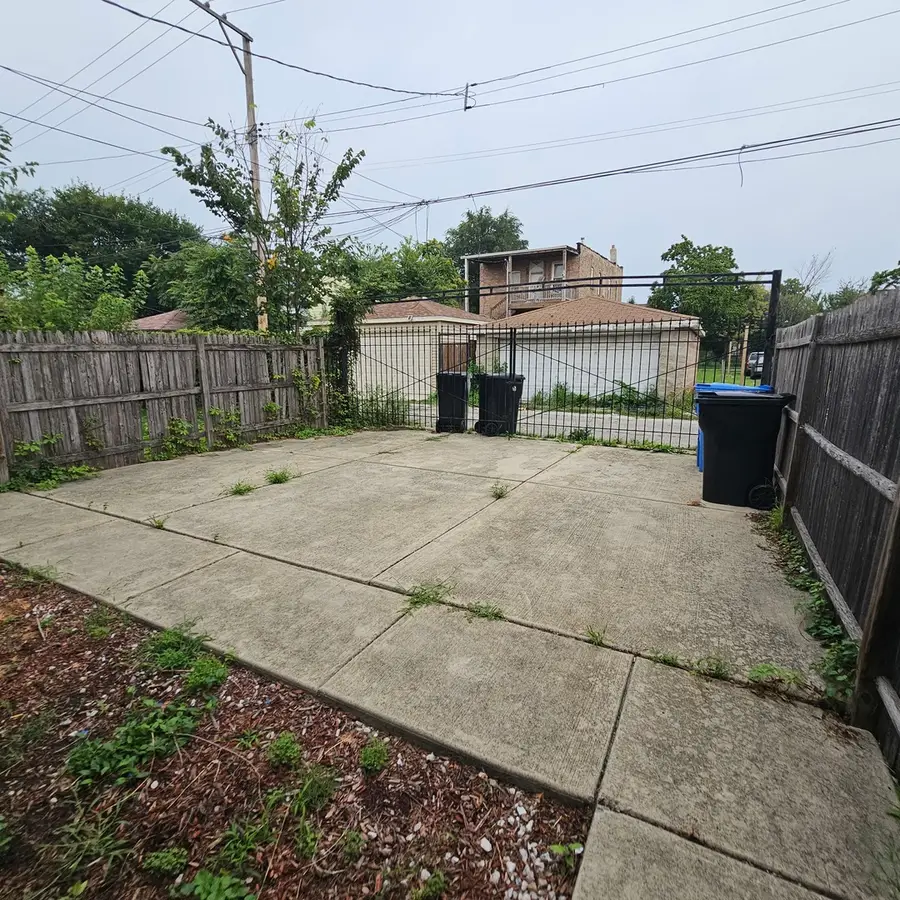 4116 W Congress Parkway #2, Chicago, IL 60624 - #2