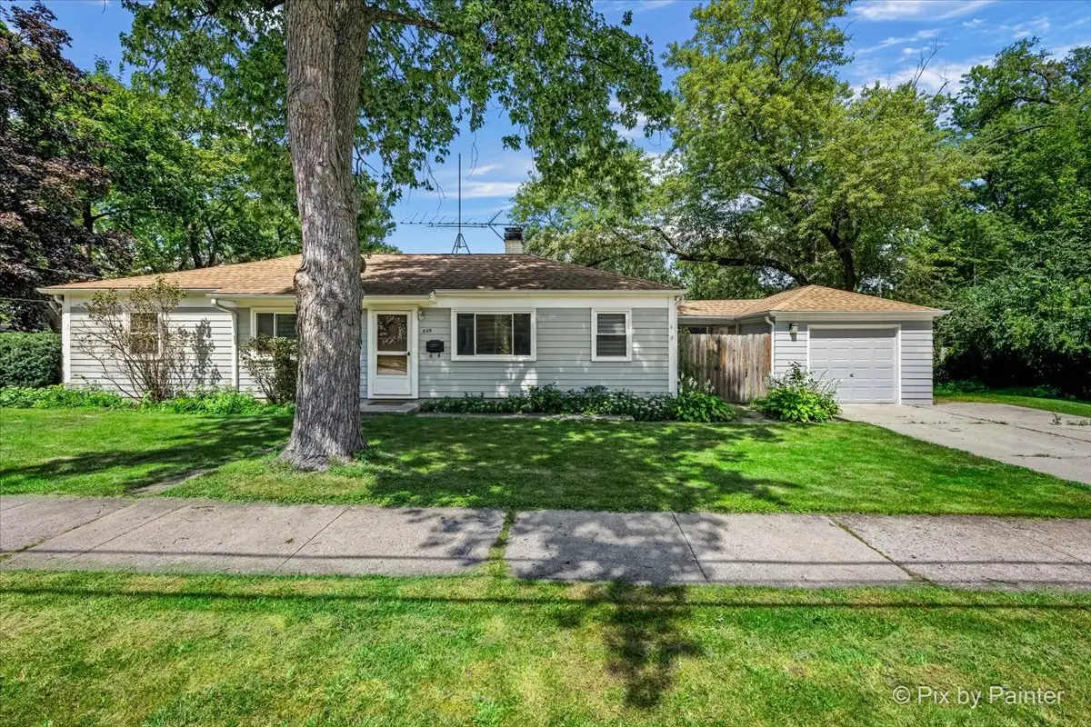 805 Dawes Avenue, Wheaton, IL 60189 - #1