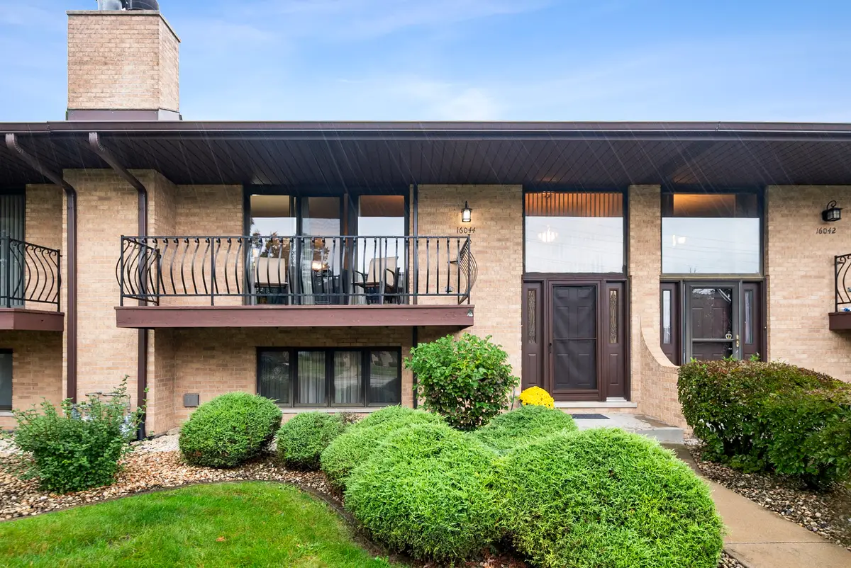 16044 Eagle Ridge Drive, Tinley Park, IL 60477 - #1