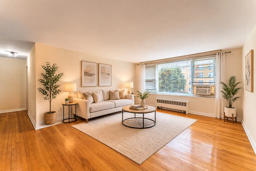 6035 N Damen Avenue #109, Chicago, IL 60659 - #2