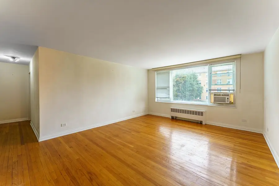 6035 N Damen Avenue #109, Chicago, IL 60659 - #3