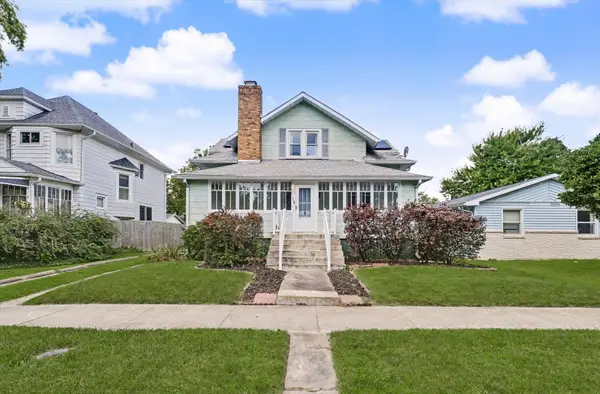 110 S Richman Street, Villa Grove, IL 61956