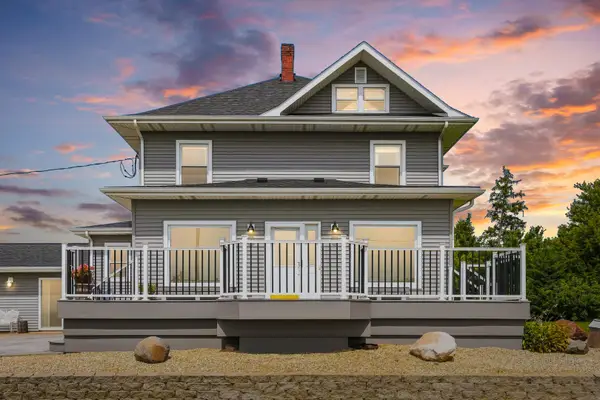 219 Vermont Avenue, Clarence, IA 52216