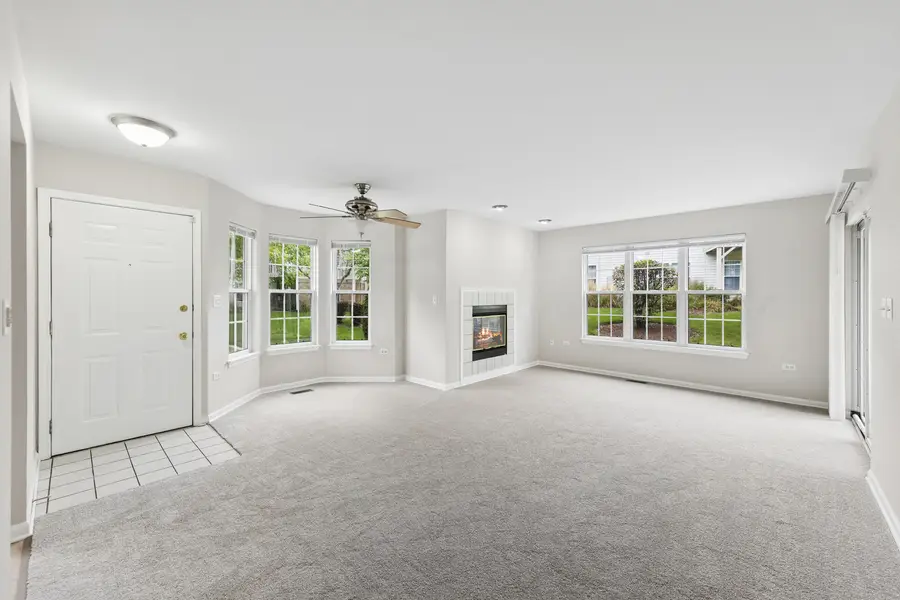 1720 Grove Avenue #A, Schaumburg, IL 60193 - #3