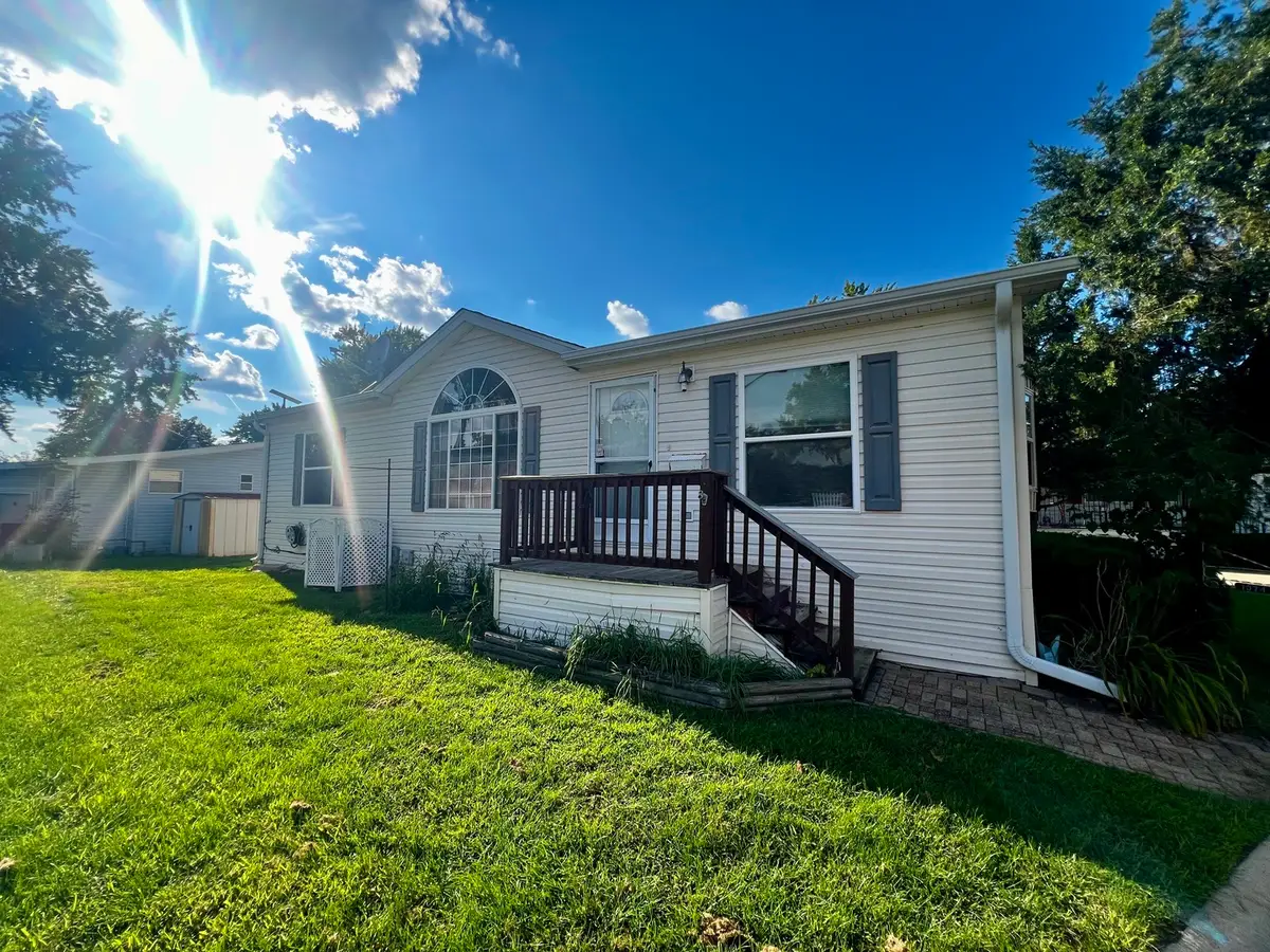 1074 Lakeview Road, Elgin, IL 60123 - #1