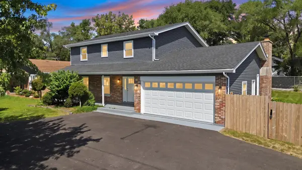 8700 W 103rd Street, Palos Hills, IL 60465