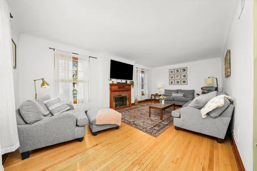 10151 S Bell Avenue, Chicago, IL 60643 - #2