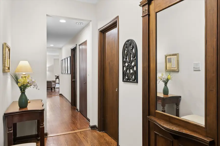 941 W Gunnison Street #1W, Chicago, IL 60640 - #2
