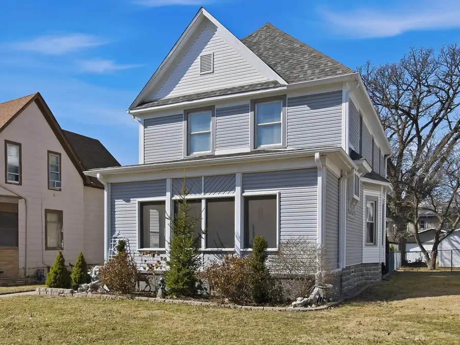 553 S Greenwood Avenue, Kankakee, IL 60901 - #3