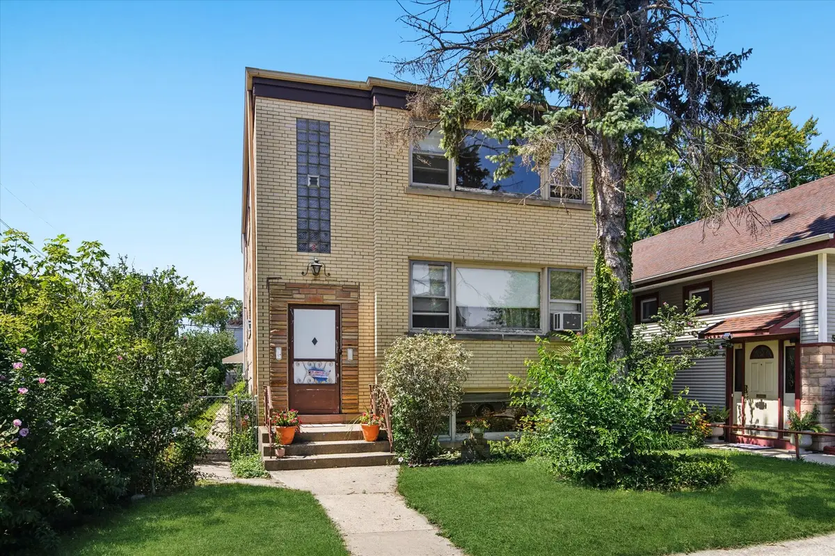 5214 N Leamington Avenue, Chicago, IL 60630 - #1
