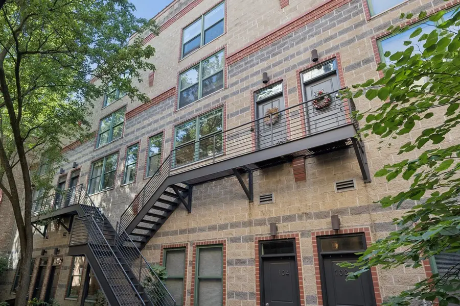 22 N Morgan Street #204, Chicago, IL 60607 - #2